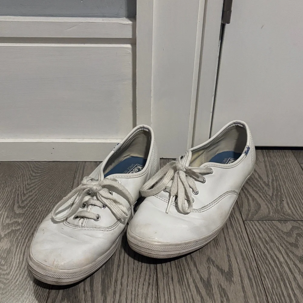Keds Sneakers💙 - Picture 2 of 4